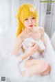 Coser @ 桜 桃 喵 Vol.064: 小 忍 浴缸 (50 photos) P1 No.c04c8a